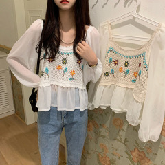 Real price new French retro small fresh cut out hook flower Long Sleeve Chiffon shirt top in spring and summer
