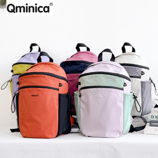 Qminica时尚简约双肩包学生书包轻便户外徒步大容量旅行包通勤包