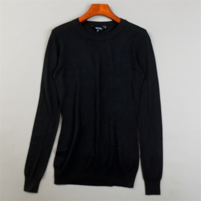 精品外贸超柔粘纤针织衫女L85023软糯修身秋冬打底衫长袖黑色毛衣