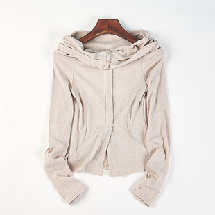 显瘦打底衫 法式 修身 H84732露肩纽扣长袖 上衣女 温柔风一字领针织衫