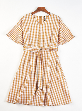 韩版格子短袖收腰系带连衣裙女83795夏秋新款法式V领宽松中长裙子