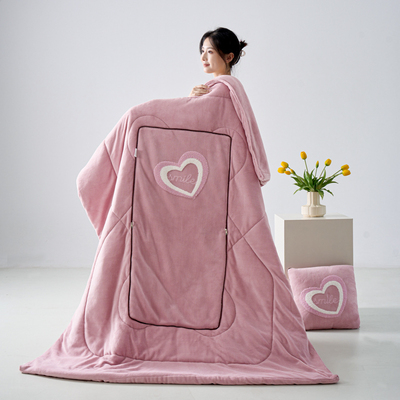 加厚抱枕被子两用沙发毯子空调被办公室午睡枕头被车载靠枕二合一