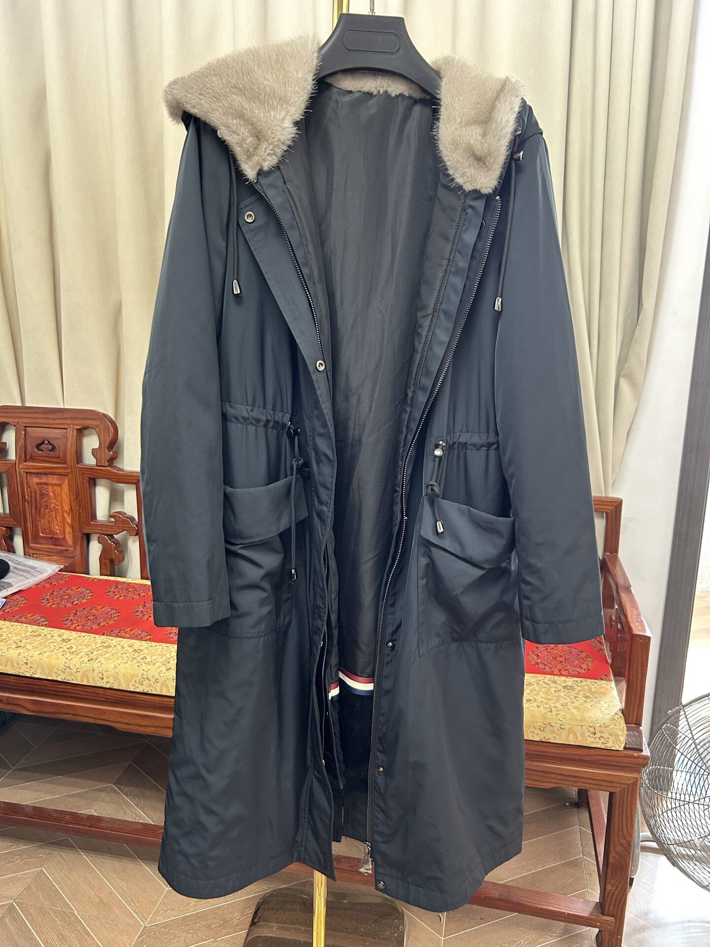 工厂样衣甩卖女士獭兔内胆进口水貂领连帽长款兔毛袖小码特价皮草