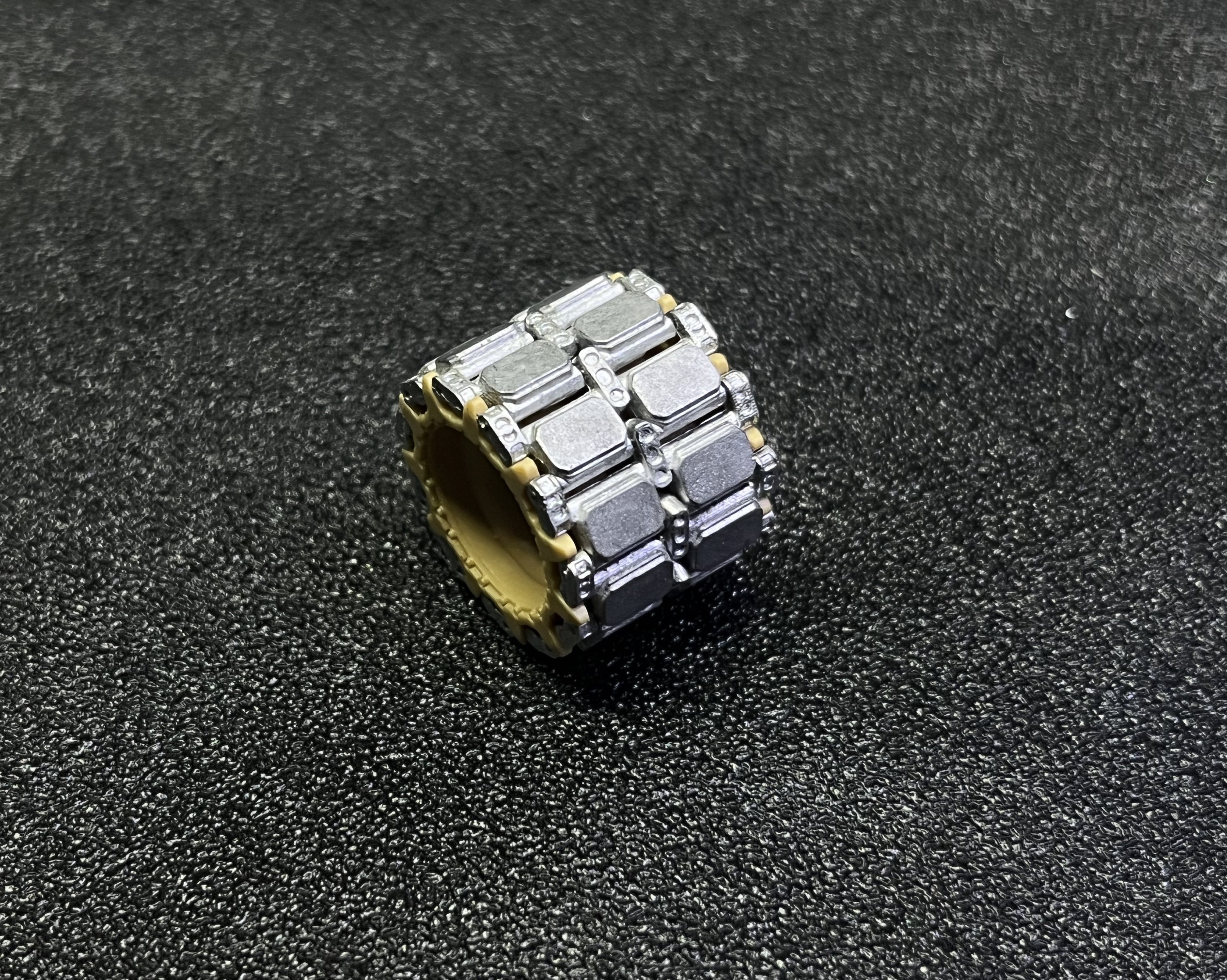 【环凌】1:35 136 美国 M109A7 帕拉丁自行榴弹炮金属履带