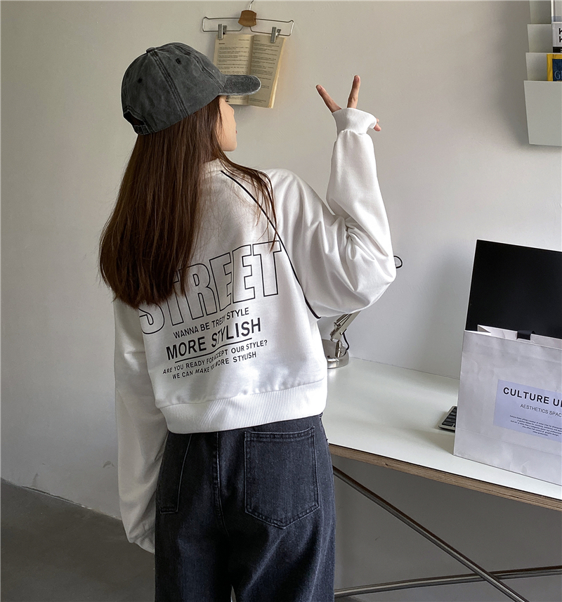 Real shot ~2020 autumn new Mock Neck zipper loose letter print short sanitary shirt long sleeve loose top