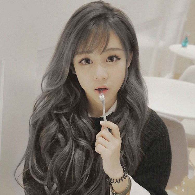 原宿奶奶灰色假发 空气刘海日常时尚长卷发假毛 仿真头皮整顶头套