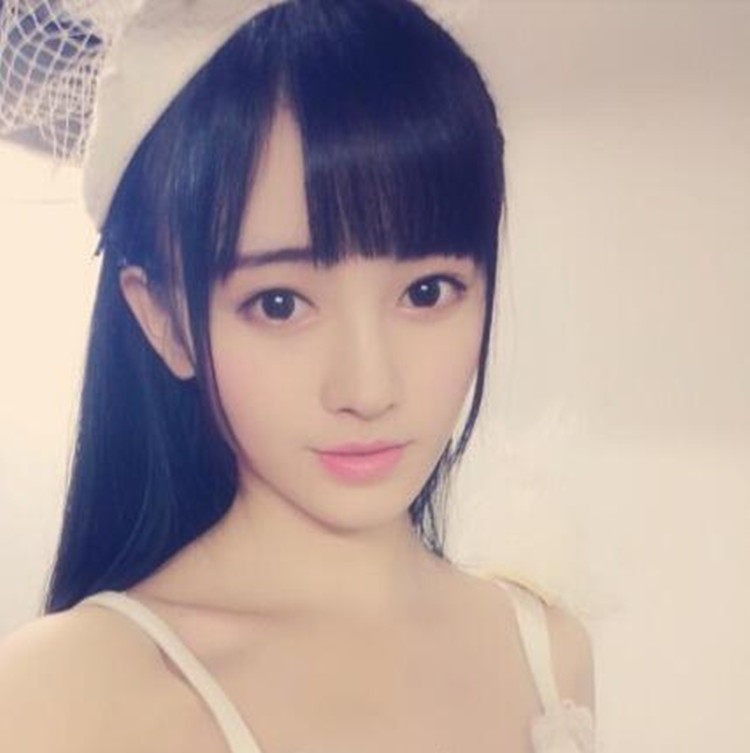 Perruque Long cheveux raides - Ref 2614004 Image 3