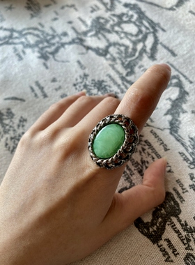 鑫鑫中古玩家 vintage美国淘金属材料镶嵌绿色石头复古风戒指指环