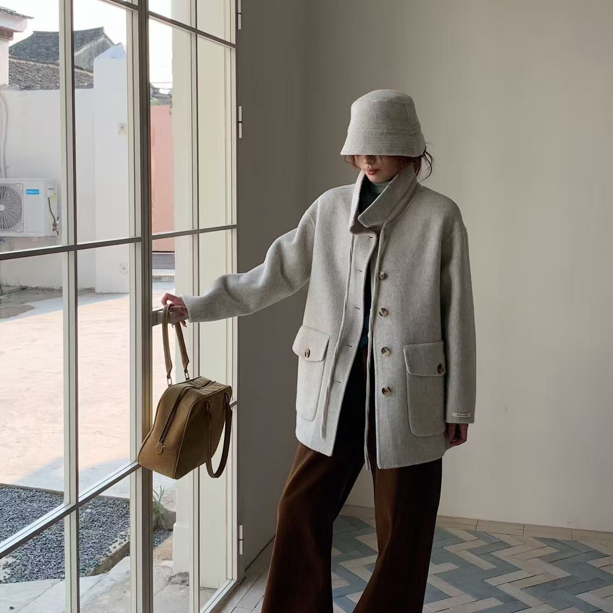静茹小众设计质百搭时尚羊毛外套(配可拆卸帽子)（含90羊毛）OL65