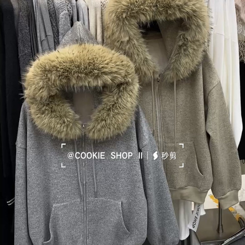 COOKIE-银狐绒连帽拉链大口袋卫衣外套(配可拆卸仿毛毛领)6631-1