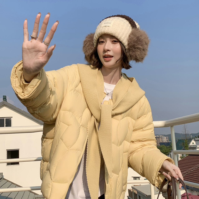 静茹搭宽松圆领拉链保暖羽绒服外套(配针织帽)YS2-8806