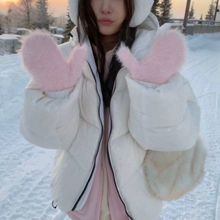 静茹韩国东大门设计感八奶双面光泽感连帽面包服短外套11241