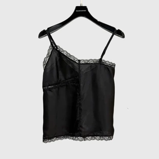 潮流吊带背心 显瘦时尚 2025春夏新款 桑蚕丝蕾丝拼接女士修身