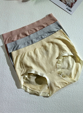 曼娜莫代尔裸感高弹无痕蚕丝抑菌底裆舒适大版型中腰2396A三色装