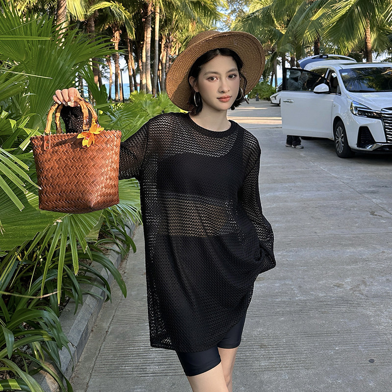 2025新款爆款长袖分体泳衣女高级感大码显瘦泡温泉海边度假游泳衣