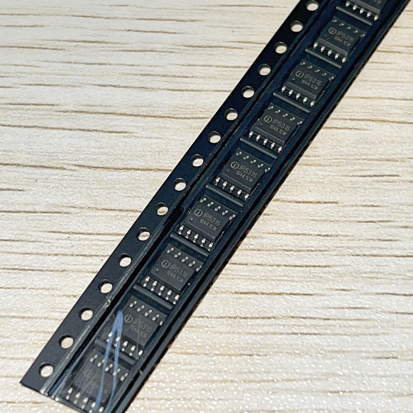 英集芯IP5613_BZ移动电源SOC