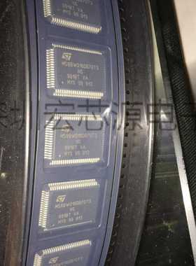 M58BW016DB70T3NS 16 Mbit（512 Kb x 32)引导块突发3V电源闪存