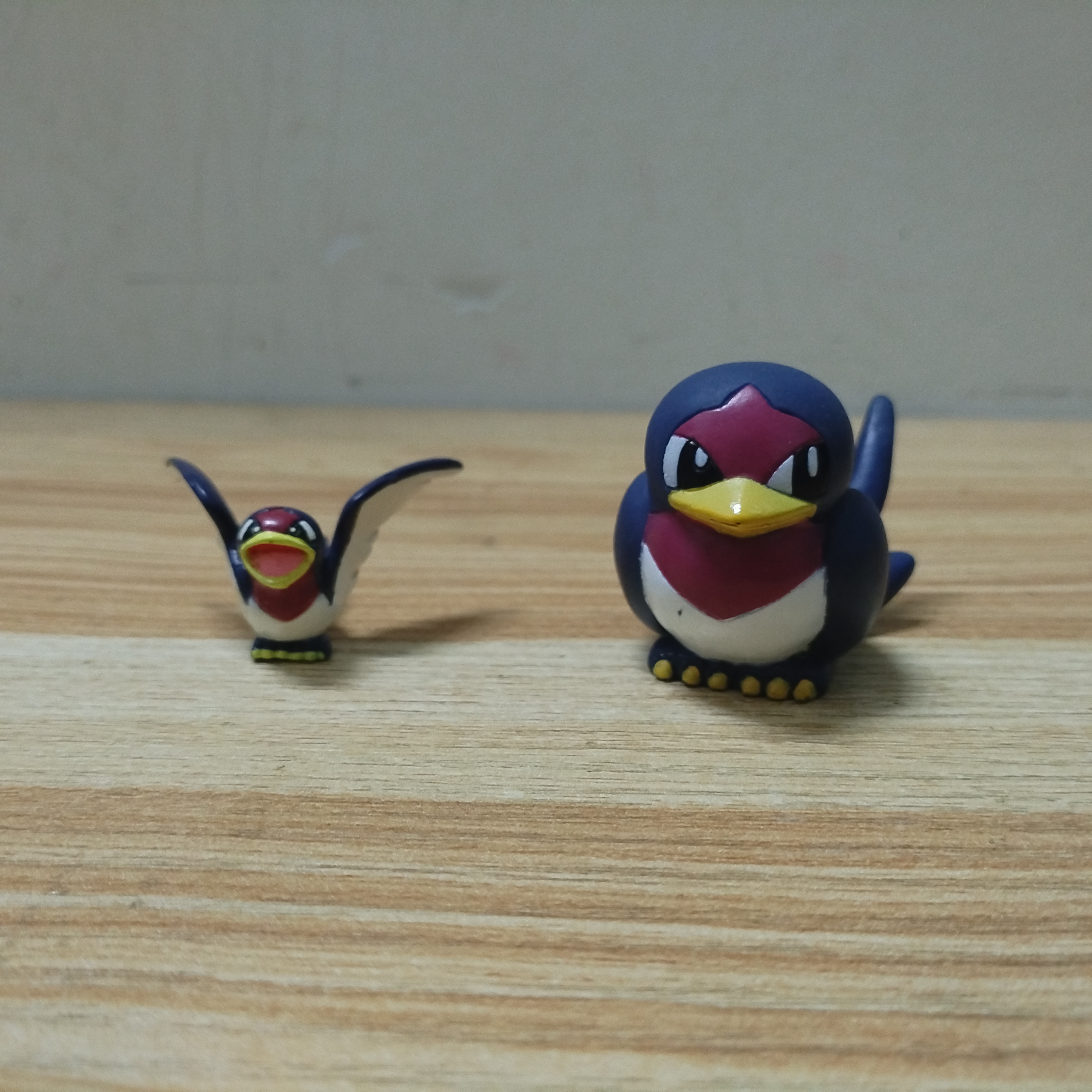 NO.276傲骨燕万代指人巧克力食玩神奇宝贝宠物小精灵宝可梦