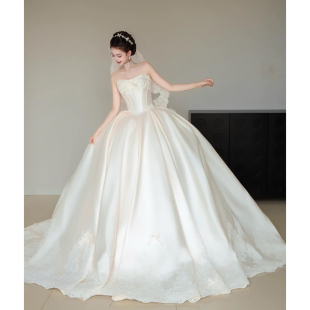 高端抹胸缎面婚纱新娘2025新款 主纱轻奢高级质感简约出门纱女拖尾