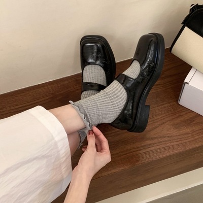 玛丽珍鞋方头一字带低跟日系jk单