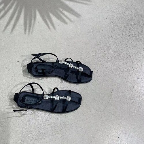缎面水钻平底外穿仙女风罗马凉鞋