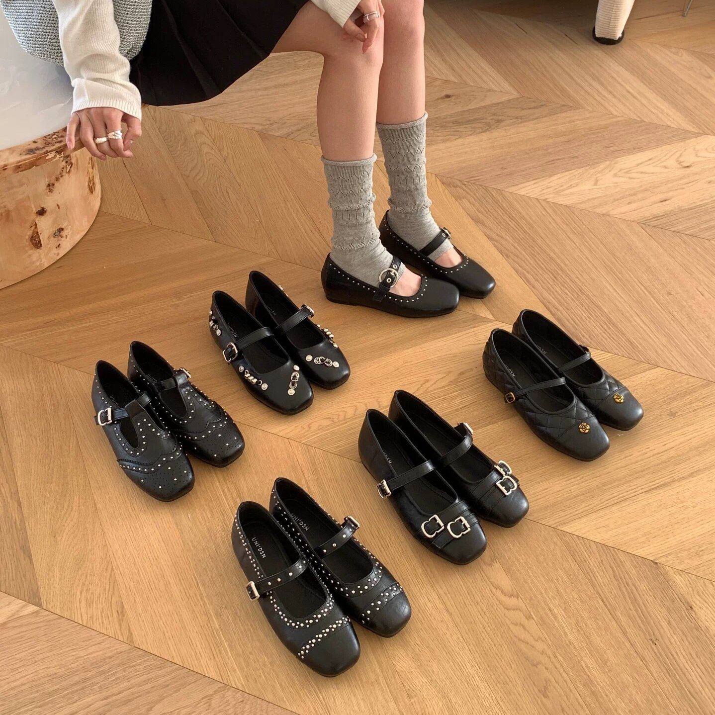 UNIDSN 韩式复古风方头玛丽珍鞋女铆钉一字扣带平底浅口单鞋舒适,女鞋,浅口单鞋,淘宝优惠券,粉丝福利购,淘宝优惠卷