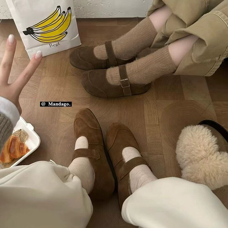 THEMANDAGO芒大果 复古玛丽珍真皮加绒单鞋圆头皮带扣保暖豆豆鞋