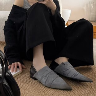 2025NEW SPRING韩系设计感尖头擦色褶皱风撞色小单鞋平底鞋皮鞋女