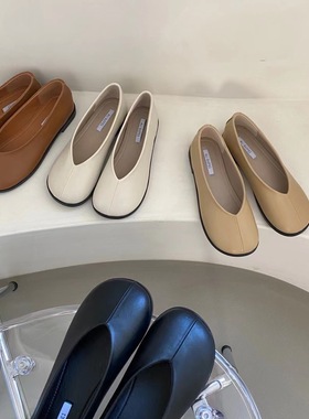 CHIC 2022 new arriv ： 经典复古款闭眼入养眼色系小单鞋