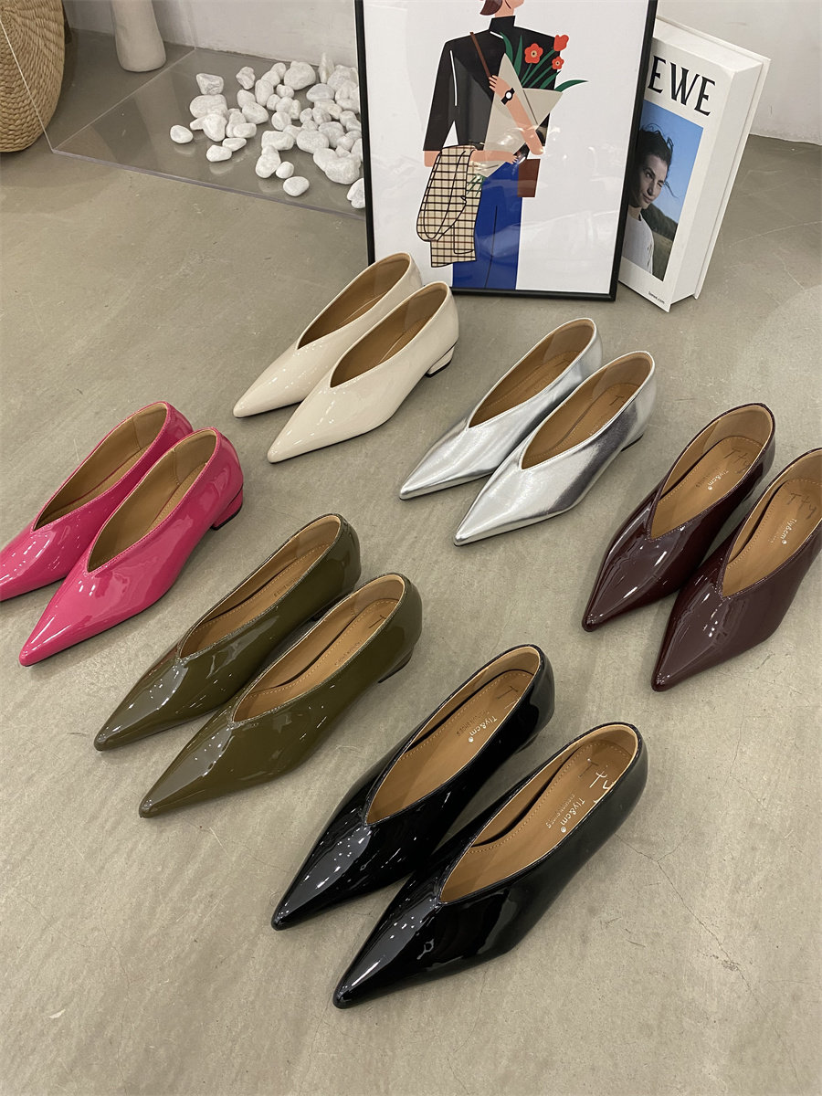 尖头单鞋女鞋2023年夏季新款温柔晚晚风纯色百搭配裙子一脚蹬瓢鞋,女鞋,浅口单鞋,淘宝优惠券,粉丝福利购,淘宝优惠卷