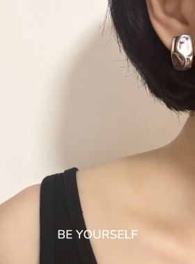 亮面不规则高级感金属耳环女
