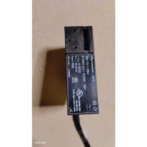 议价施迈赛AZM170-11ZRKA安全门锁开关24VAC/