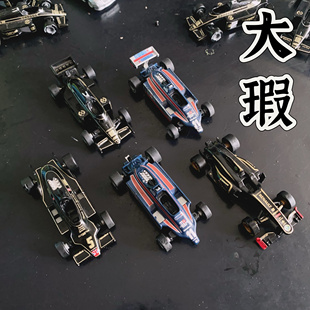 大瑕疵但稀有散货特价日本BOSS景品莲花车队F1历代车型回力车模型