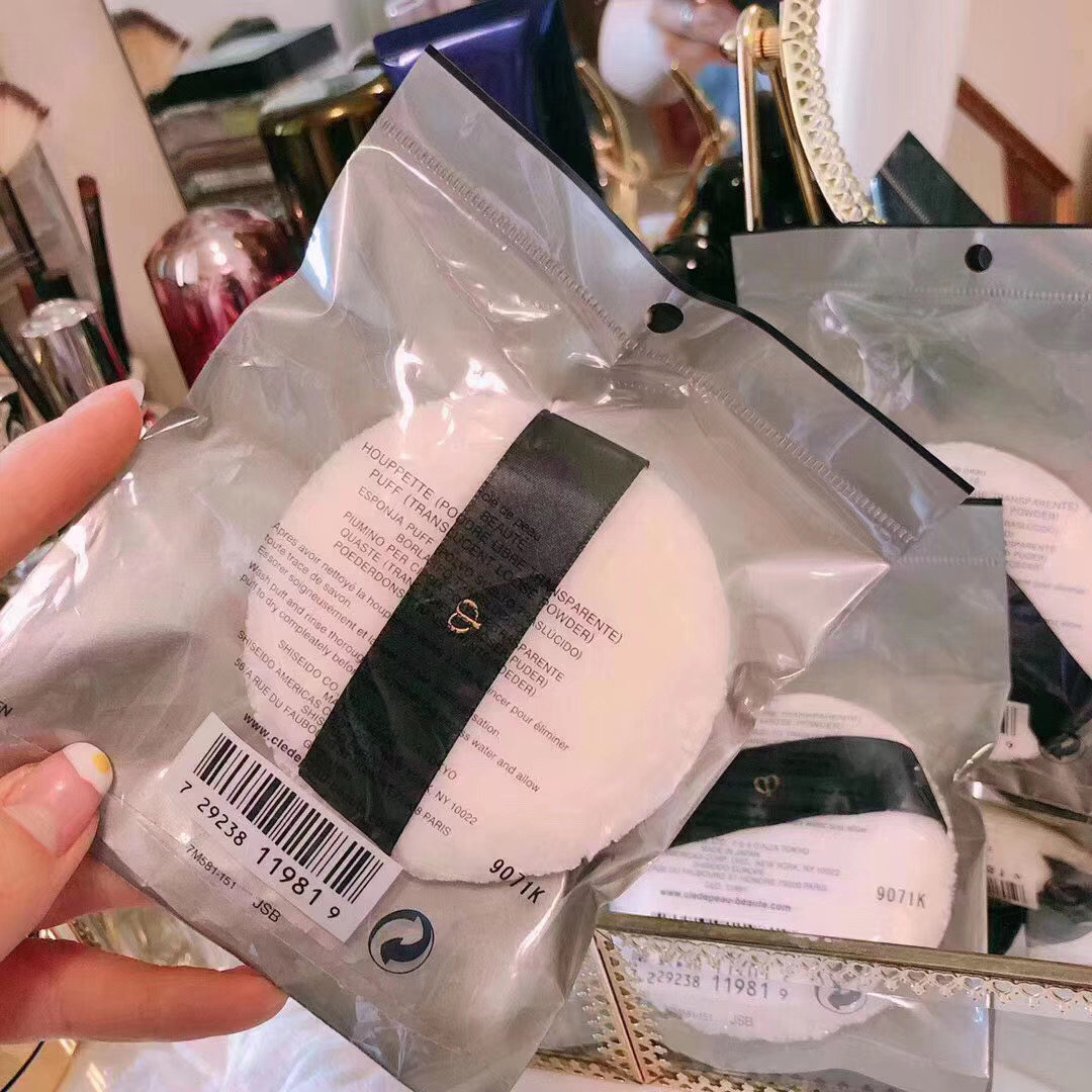 CPB粉扑 柔软舒服好抓粉不卡粉粉饼散粉腮红