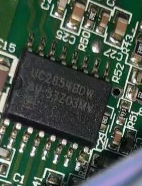 UC2854BDW  众泰云新能源充电机增强型高功率因子前置稳压器芯片