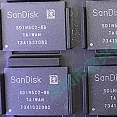 内存SDIN4C2-8G-U SDIN5C2-8G字库玛莎拉蒂专用芯片全新可直拍