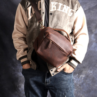 新款个性复古牛皮手提包疯马皮相机包真皮斜挎包大容量背包男包