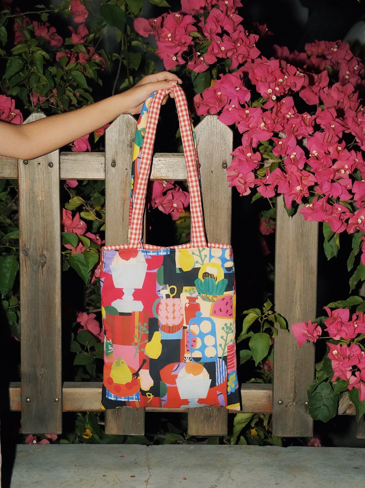 野菓Wilde Früchte. 明星同款“趣味餐桌”休闲单肩包