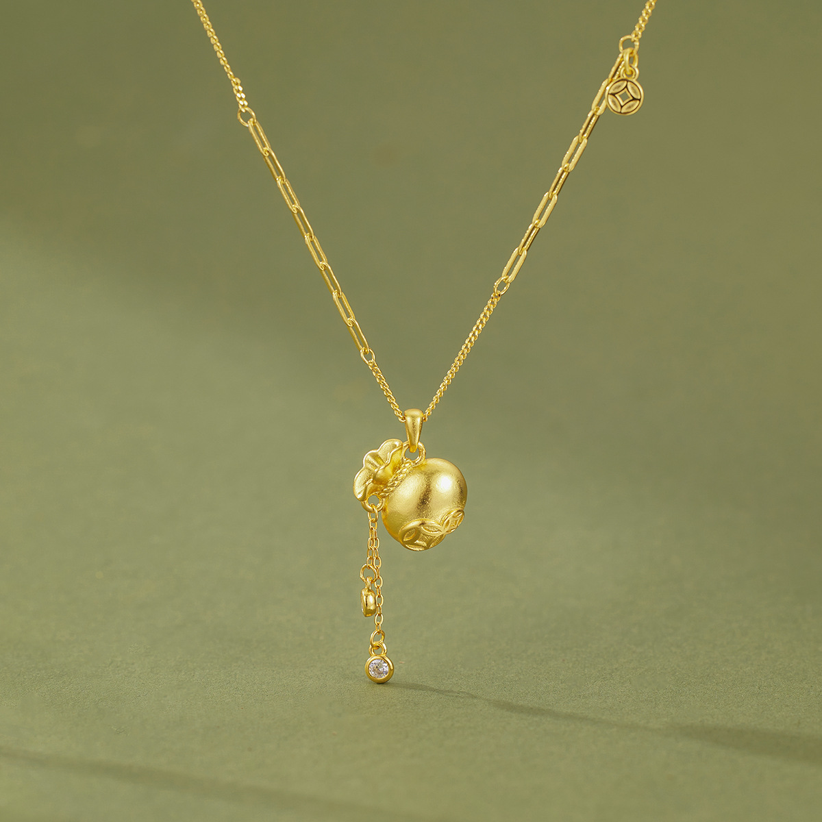 国潮钱币福包项链s925纯银镀黄金色首饰流苏福袋女锁骨链套链时尚