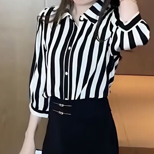 夏季竖条纹衬衫2026新款女士洋气质衬衣女小个子时尚百搭遮肉上衣