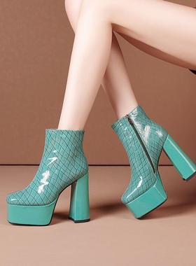 短筒女性感防水台粗跟高跟短靴厚底鞋亮皮灰色蓝绿色真皮女靴 LYG