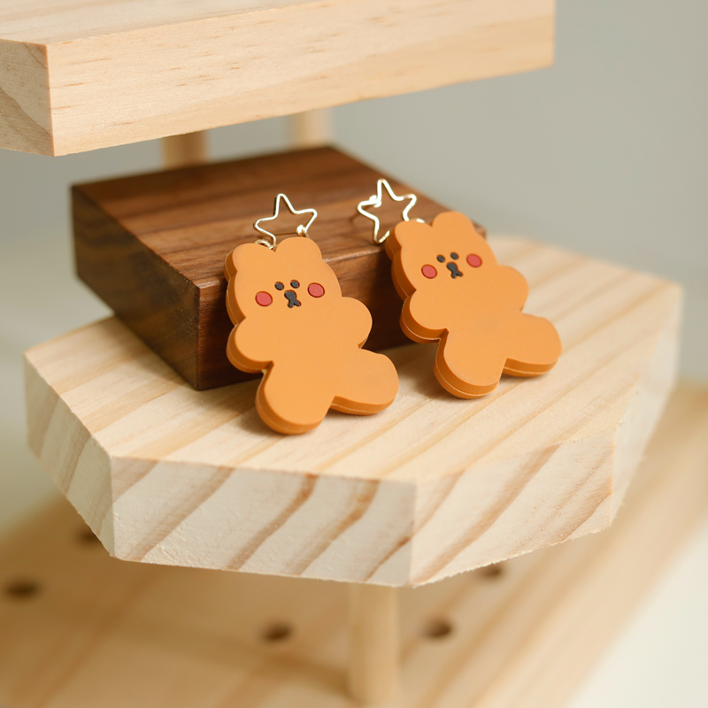 美拉德穿搭春夏「咖啡姜饼熊」设计师手作原创月亮熊耳环女可爱