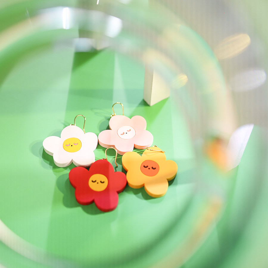 离谱百货可爱夸张女原创花朵耳环