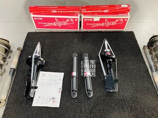 KYB减震器黑桶蓝桶黄桶适配雅阁CRV思域飞度GK5思铂睿迈腾高尔夫