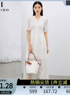 傲丝度秋季新款温柔淑女风白色蕾丝连衣裙短袖V领大摆裙高腰裙子