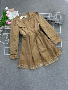 拼网纱蕾丝边新款 气质显瘦减龄百搭休闲韩系圆领风衣外套 时尚