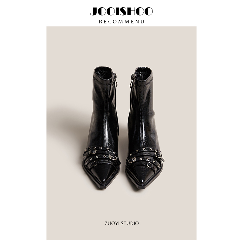 佐一studio2025新款法式复古尖头细跟短靴女侧拉链高跟瘦瘦靴子