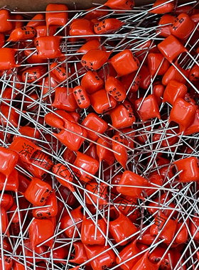 聚酯薄膜电容器MKT橙色224K63V 0.22UF63V 63V224K 220NF63V P5mm