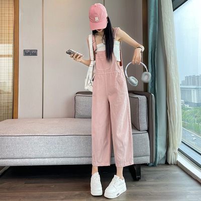 粉色牛仔背带裤女宽松休闲九分裤