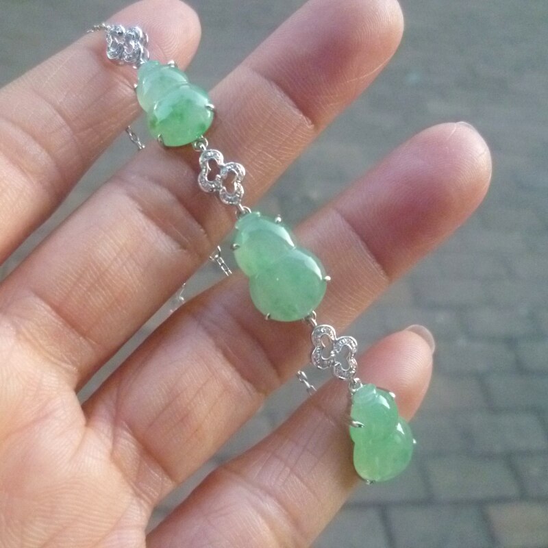 天然A货翡翠/18K金镶嵌冰种淡绿色葫芦手链